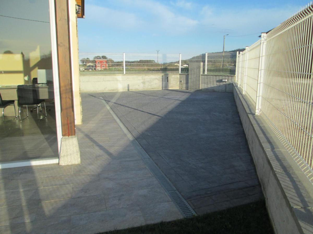 Apartamentos Fonte Villar Navia Buitenkant foto