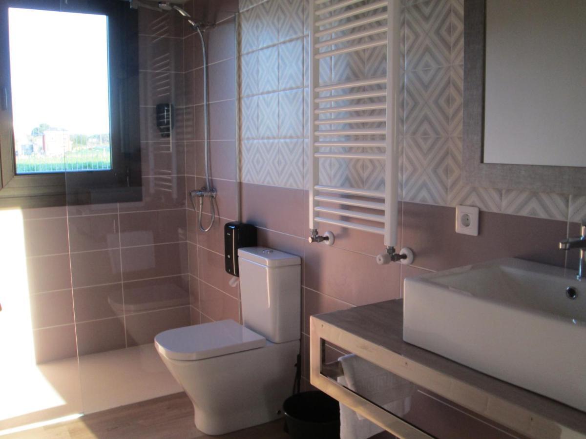 Apartamentos Fonte Villar Navia Buitenkant foto